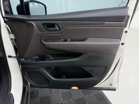 Used 2019 Honda Odyssey EX-L image 32