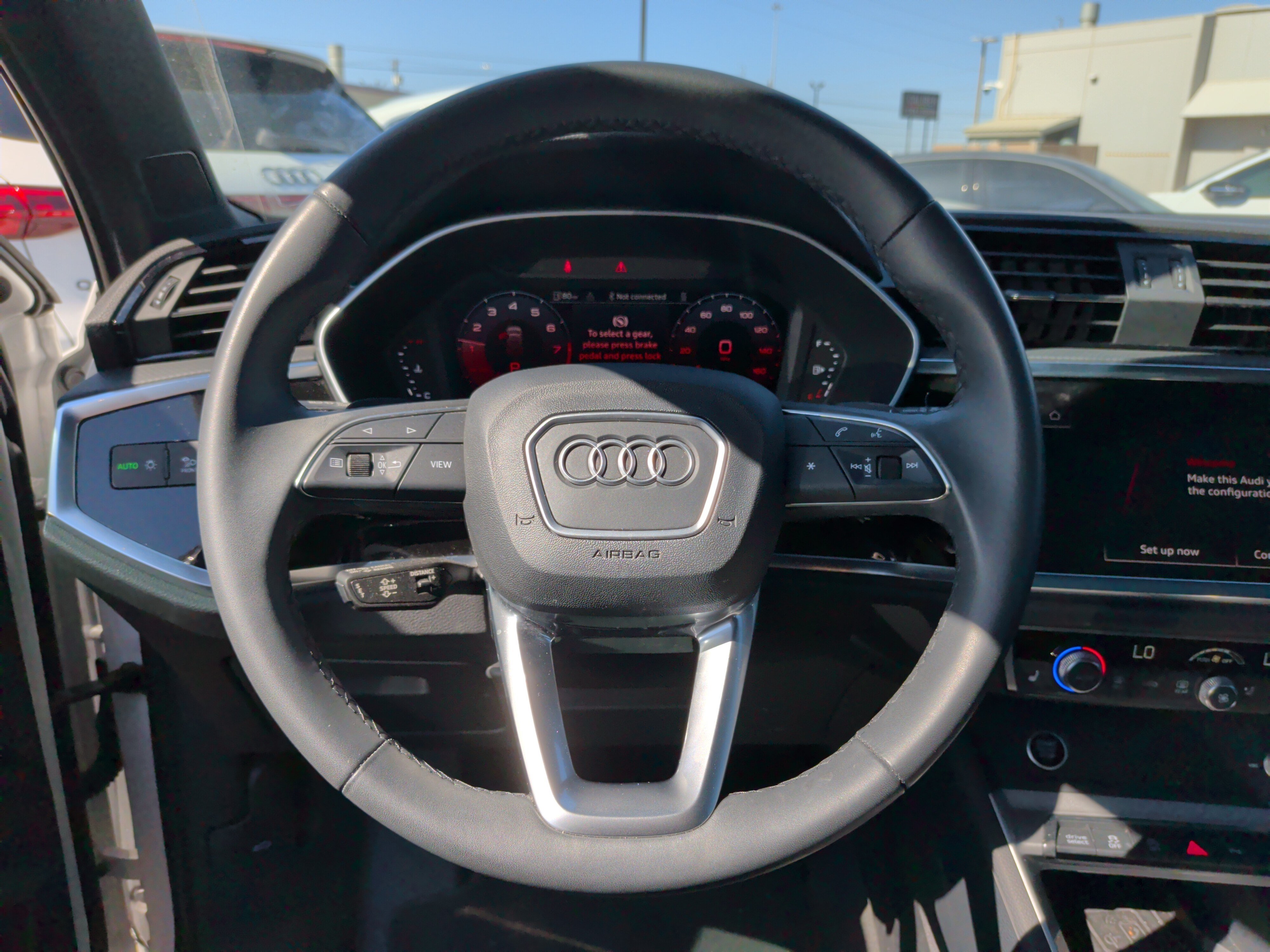 Used 2024 Audi Q3 2.0T Premium w/ Convenience Package AWD/4WD image 17