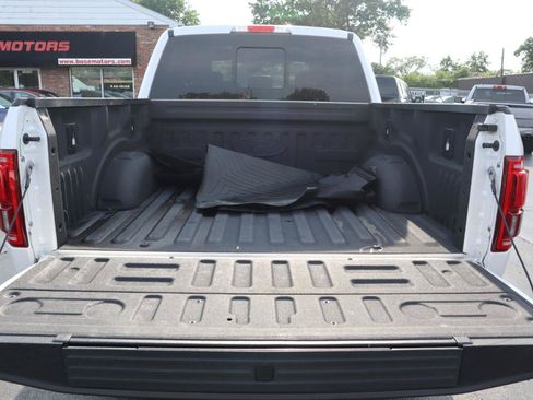 Used 2016 Ford F150 Platinum w/ Equipment Group 701A Luxury AWD/4WD image 15