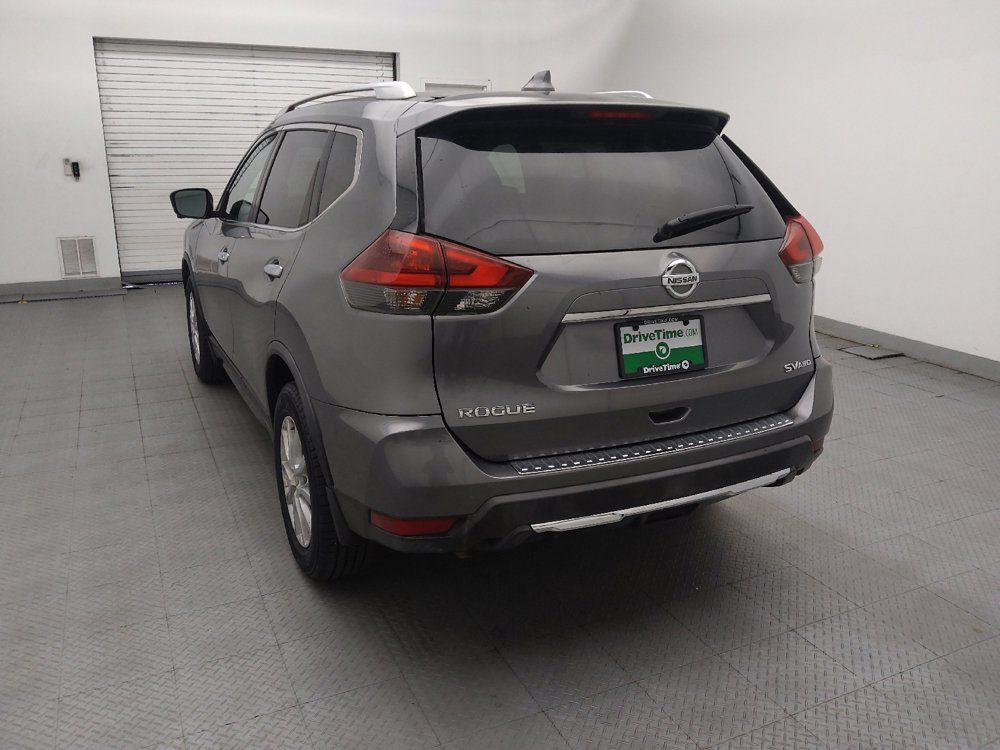 Used 2018 Nissan Rogue SV w/ Premium Package AWD/4WD image 5