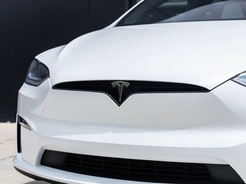 Used 2023 Tesla Model X Plaid AWD/4WD image 15
