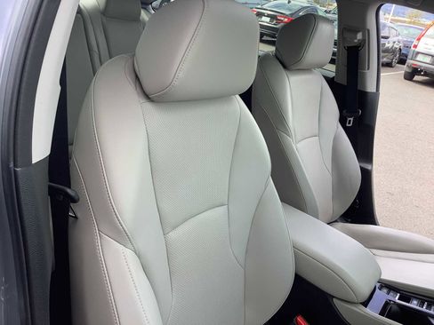 Used 2025 Honda Accord EX-L image 15
