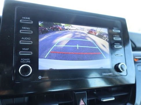 Used 2024 Toyota Camry SE image 2