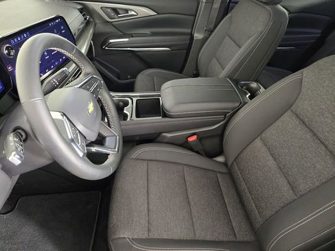 New 2026 Chevrolet Traverse LT w/ Driver Confidence Package FWD image 14