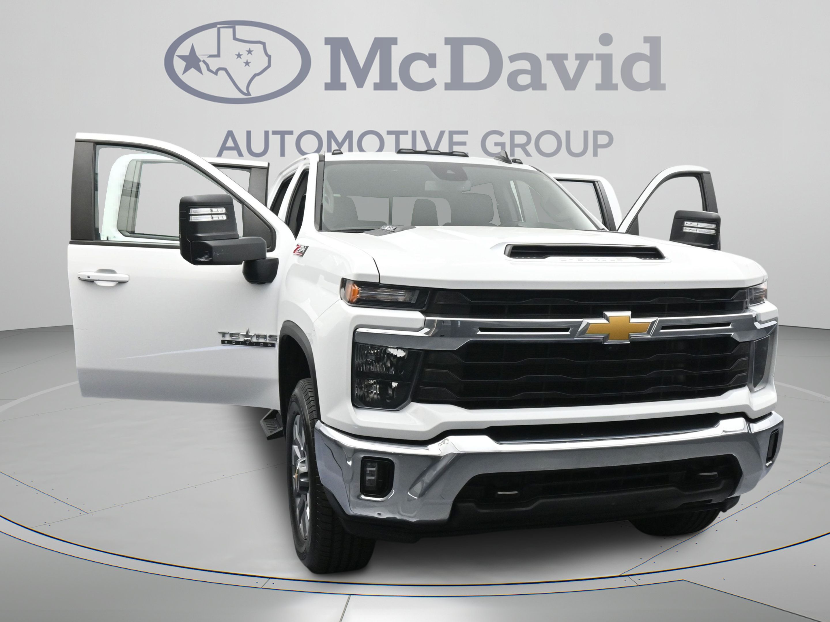 Used 2024 Chevrolet Silverado 2500 LT w/ Texas Edition AWD/4WD image 43