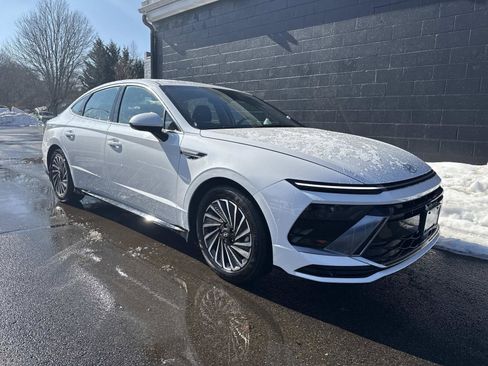 Used 2024 Hyundai Sonata SEL image 4