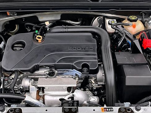 Used 2020 Chevrolet Malibu LT FWD image 9