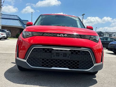 Used 2023 Kia Soul S FWD image 10