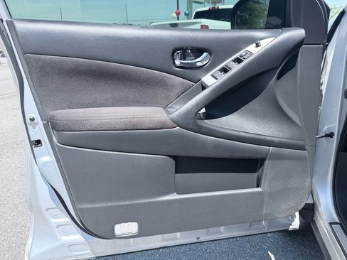 Used 2014 Nissan Murano S FWD image 24