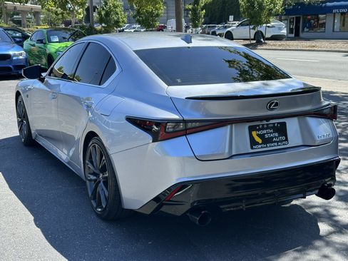 Used 2024 Lexus IS 300 F Sport RWD image 11