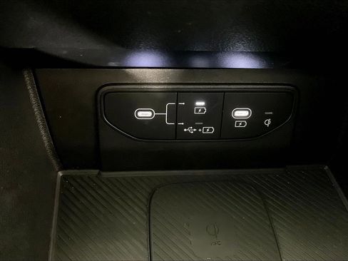 Certified 2026 Kia Sportage SX FWD image 16