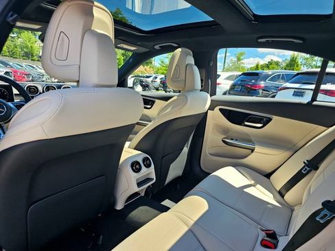Used 2026 Mercedes-Benz C 300 4MATIC Sedan image 25