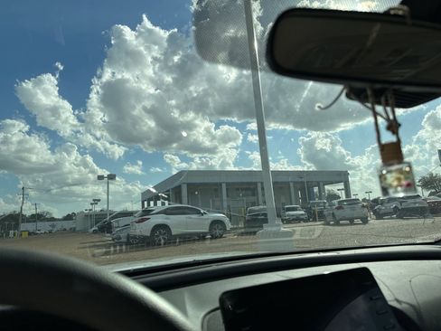 Used 2021 Honda Accord EX image 12