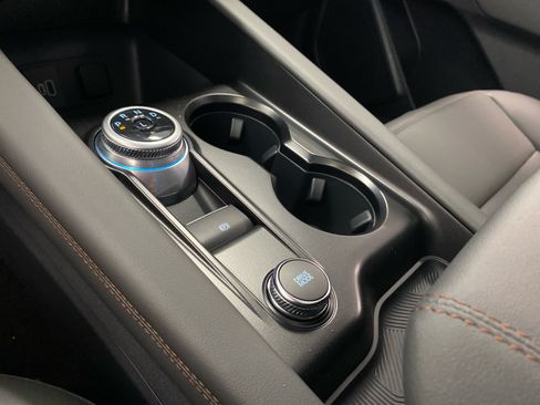 New 2026 Ford Explorer Active w/ Active Comfort Package AWD/4WD image 24