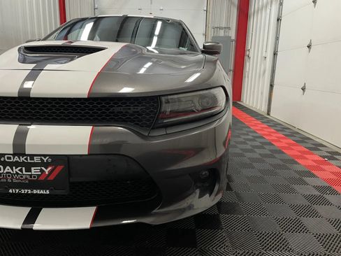 Used 2022 Dodge Charger R/T RWD image 7