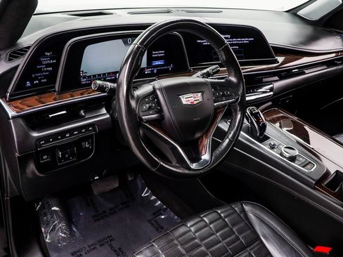 Used 2022 Cadillac Escalade ESV Sport Platinum w/ LPO, ONYX Package image 15