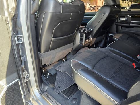 Used 2022 RAM 2500 Laramie image 40
