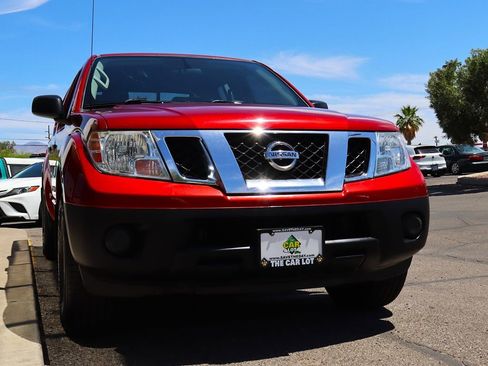 Used 2021 Nissan Frontier SV RWD image 18