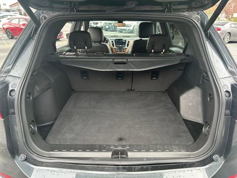 Used 2020 Chevrolet Equinox Premier image 22
