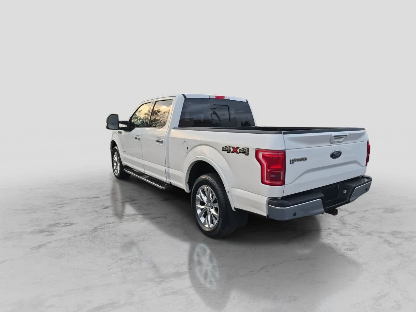 Used 2016 Ford F150 Lariat w/ Equipment Group 502A Luxury AWD/4WD image 6