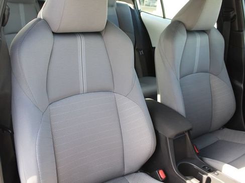 Certified 2026 Toyota Corolla SE w/ Carpet Mat Package (TMS) FWD image 20