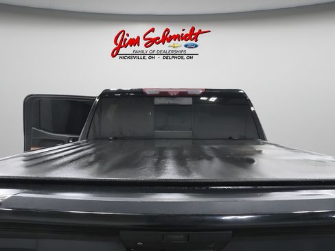 Used 2021 Chevrolet Silverado 1500 High Country w/ Technology Package AWD/4WD image 35