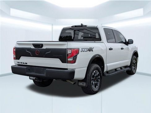 Used 2024 Nissan Titan PRO-4X w/ Off Road Protection Package image 6