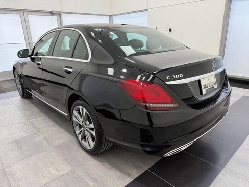 Used 2020 Mercedes-Benz C 300 4MATIC Sedan image 4