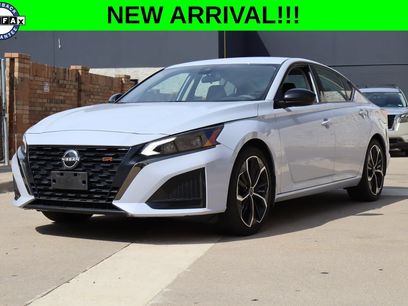 Used 2024 Nissan Altima 2.5 SR