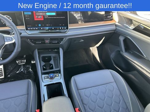 New 2026 Volkswagen Tiguan SEL R-Line AWD/4WD image 12