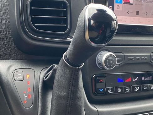 New 2025 RAM ProMaster 2500 w/ Convenience Group image 40