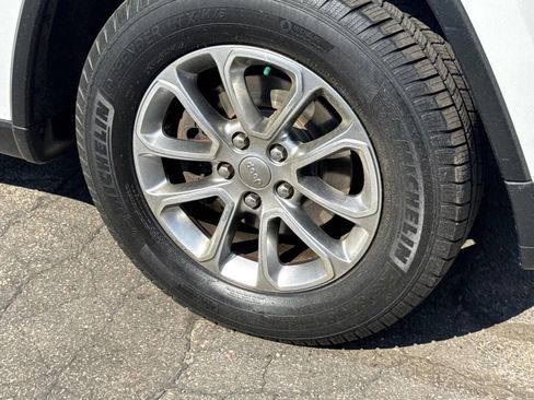 Used 2015 Jeep Grand Cherokee Limited AWD/4WD image 7