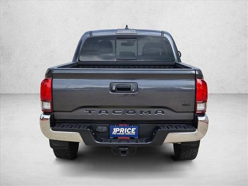 Used 2022 Toyota Tacoma SR5 image 7
