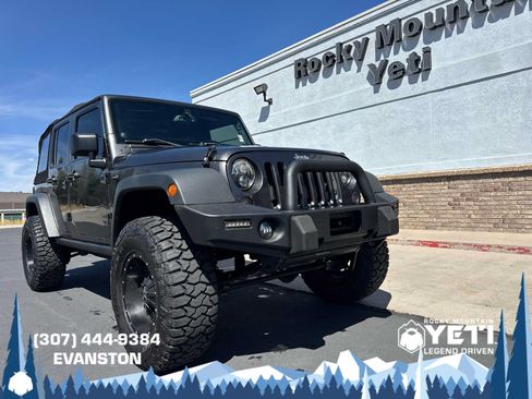 Used 2014 Jeep Wrangler Unlimited Rubicon AWD/4WD image 1