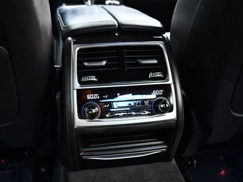 Used 2017 BMW 750i xDrive image 54
