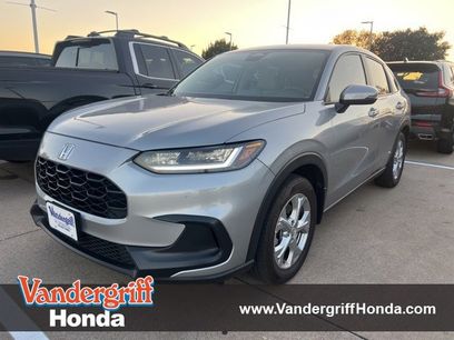 Used 2025 Honda HR-V LX