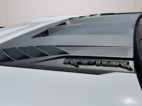 New 2025 Ford Bronco Raptor image 37