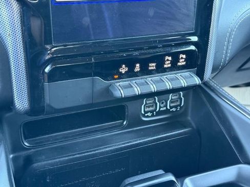 Used 2021 RAM 1500 Limited AWD/4WD image 22