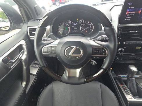 Used 2023 Lexus GX 460 Premium image 27