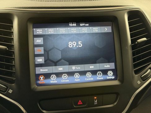 Used 2022 Jeep Cherokee Latitude Lux image 22