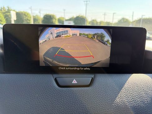 Used 2025 MAZDA CX-70 3.3 Turbo w/ Preferred Package AWD/4WD image 26
