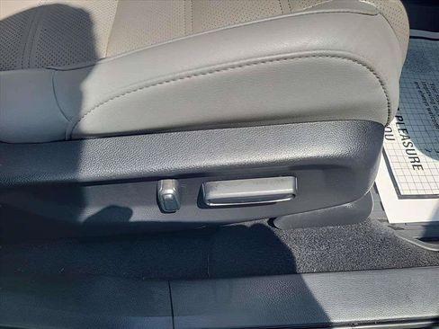 Used 2019 Honda CR-V EX-L image 33