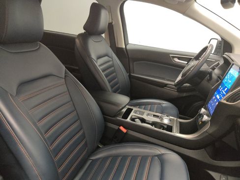 Used 2022 Ford Edge SEL w/ Sport Appearance Package AWD/4WD image 21