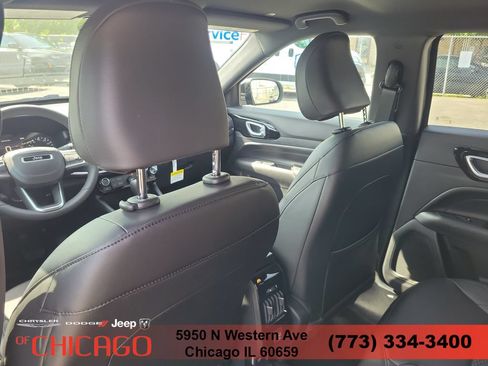 New 2026 Jeep Compass Latitude AWD/4WD image 9