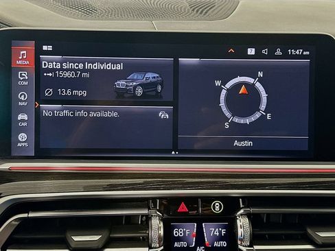 Used 2022 BMW X7 M50i w/ Dynamic Handling Package AWD/4WD image 15