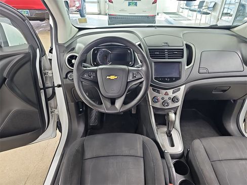 Certified 2016 Chevrolet Trax LT image 19
