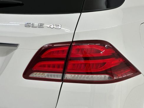 Used 2018 Mercedes-Benz GLE 43 AMG 4MATIC image 12