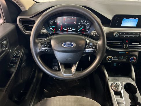 Used 2020 Ford Escape S image 14