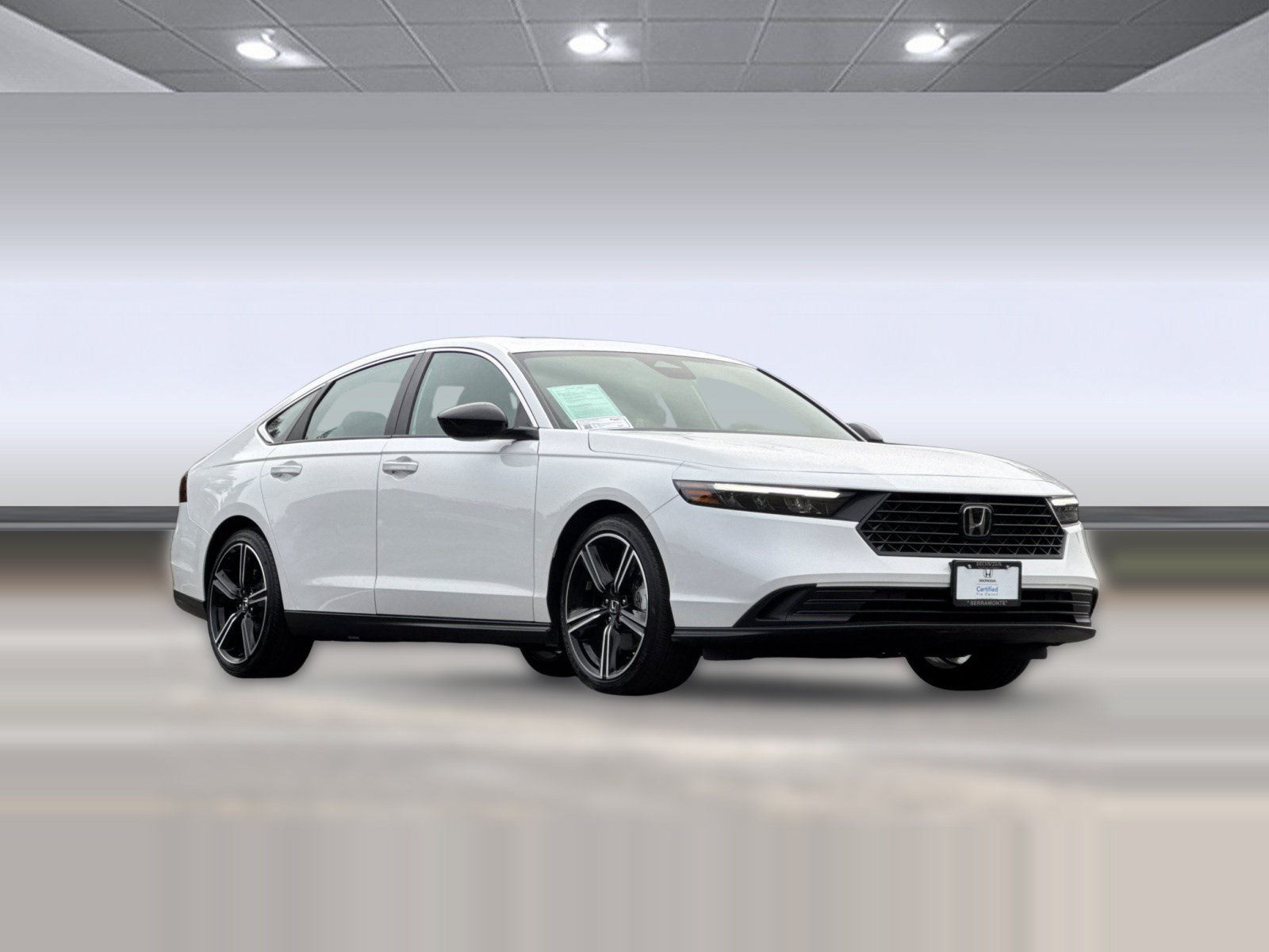 Used 2025 Honda Accord Sport image 6