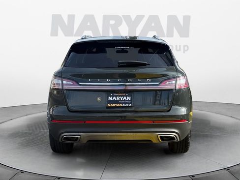 Used 2022 Lincoln Nautilus Reserve image 7